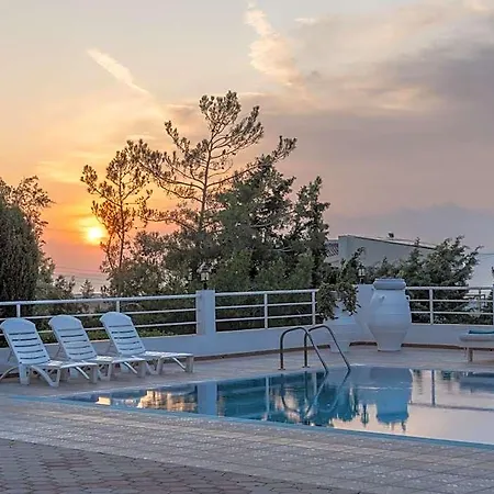 Aparthotel Aegean 3*